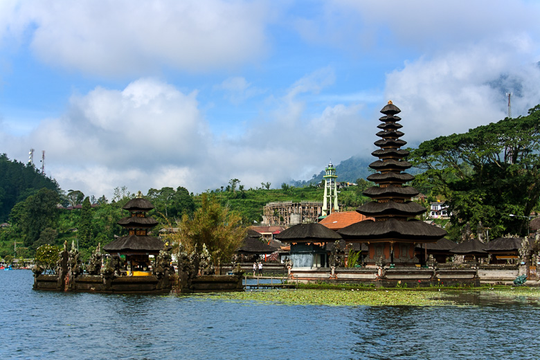 Pura_Ulun_Danu-1