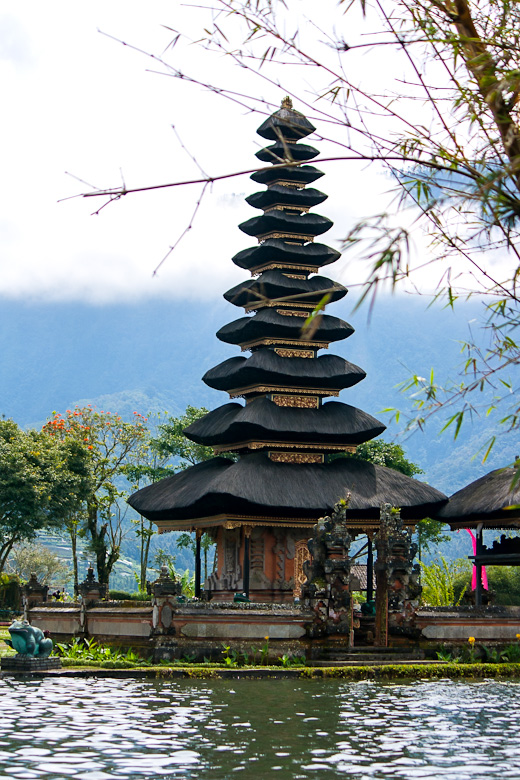 Pura_Ulun_Danu-12